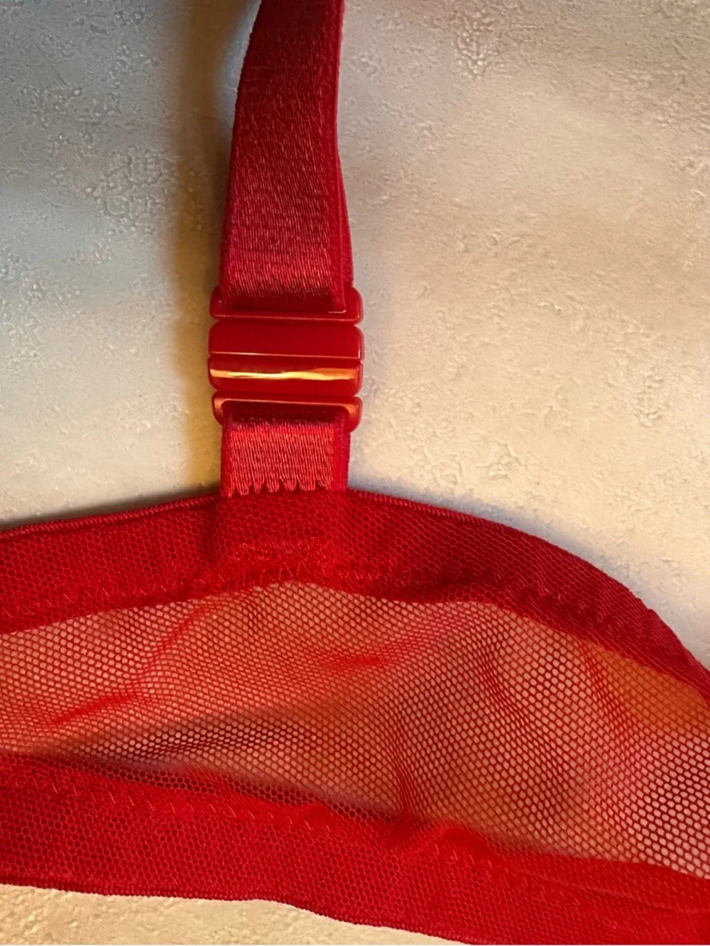 Red Lace Push-Up Bra - Women Victoria Secret